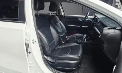 Kia K3 2022, 109150 км, за 10677.55 USD - фото 12