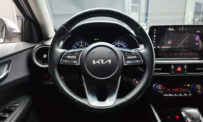 Kia K3 2022, 109150 км, за 10677.55 USD - фото 13