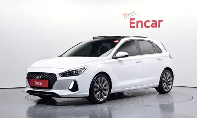 Hyundai i30 · 2018 год