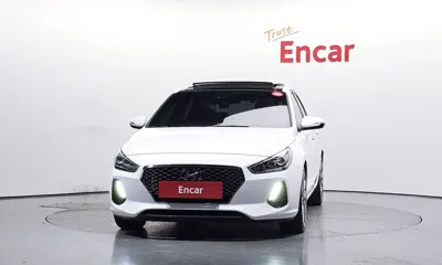 Hyundai i30 2018, 103465 км, за 8074.04 USD