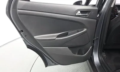 Hyundai Tucson 2018, 121300 км, за 6446.57 USD - фото 25