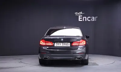 BMW 5-Series 2017, 121632 км, за 14469.77 USD