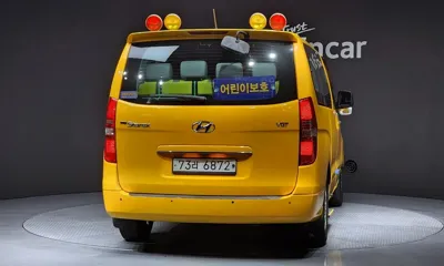 Hyundai Starex 2018, 76072 км, за 8306.19 USD