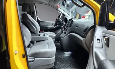 Hyundai Starex 2018, 76072 км, за 8306.19 USD - фото 12