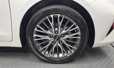 Kia K3 2022, 29095 км, за 18410.11 USD