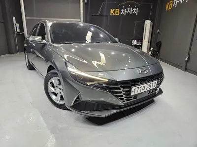 Hyundai Avante · 2021 год