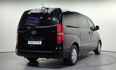 Hyundai Starex 2016, 118004 км, за 6695.7 USD - фото 2