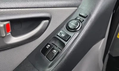 Hyundai Starex 2016, 118004 км, за 6695.7 USD - фото 12