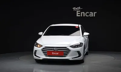 Hyundai Avante 2018, 59360 км, за 8790.78 USD