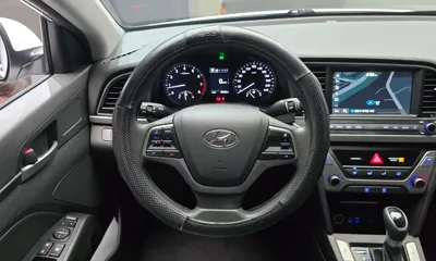 Hyundai Avante 2018, 59360 км, за 8775.92 USD - фото 12