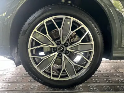 Audi Q5L 2026, 4000 км, за 45584.75 USD - фото 20