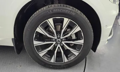 Volvo XC60 2023, 44655 км, за 27696.91 USD