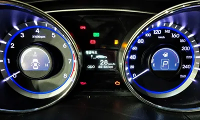 Hyundai Sonata 2012, 65090 км, за 3688.61 USD - фото 9