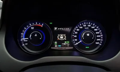 Hyundai Grandeur 2015, 113671 км, за 7816.6 USD - фото 8