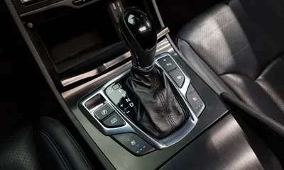 Hyundai Grandeur 2015, 113671 км, за 7816.6 USD - фото 9