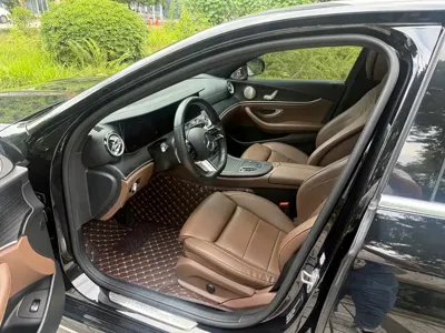 Mercedes-Benz E-Class 2021, 90000 км, за 29216.71 USD - фото 11