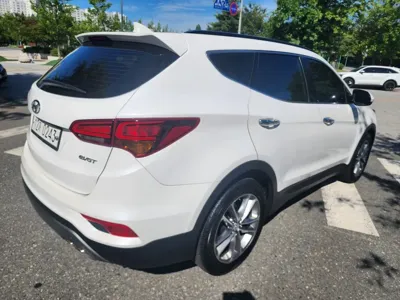Hyundai Santafe 2016, 112738 км, за 8794.79 USD