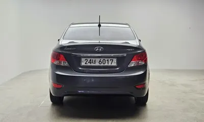 Hyundai Accent 2012, 118460 км, за 2625.71 USD