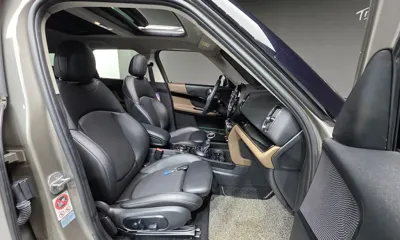 MINI Countryman 2017, 98869 км, за 9130.32 USD - фото 10