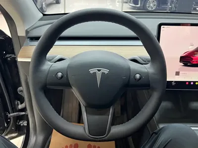 Tesla Model Y 2022, 87000 км, за 21329.9 USD - фото 8