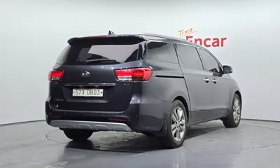 Kia Canival 2016, 188399 км, за 4923.2 USD