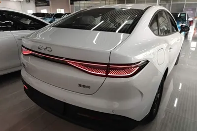 BYD Seal 05 DM-i 2026, 100 км, за 12668 USD - фото 6