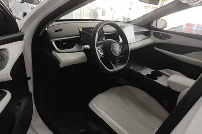 BYD Seal 05 DM-i 2026, 100 км, за 12668 USD - фото 18