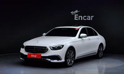 Mercedes-Benz E-Class · 2023 год