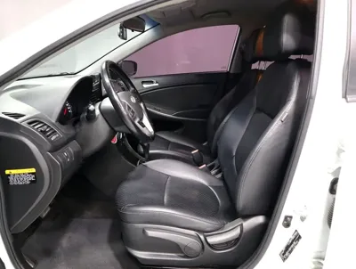 Hyundai Accent 2015, 92000 км, за 3447.83 USD - фото 9