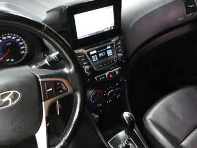 Hyundai Accent 2015, 92000 км, за 3447.83 USD - фото 11