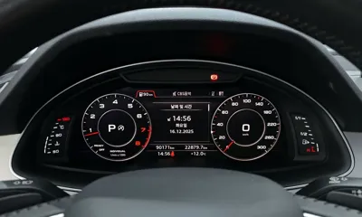 Audi Q7 2019, 90171 км, за 19860.91 USD - фото 8