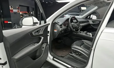 Audi Q7 2019, 90171 км, за 19860.91 USD - фото 10