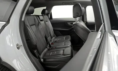Audi Q7 2019, 90171 км, за 19860.91 USD - фото 12