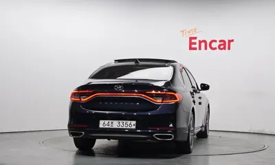 Hyundai Grandeur 2017, 117380 км, за 8402.26 USD