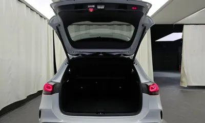 Mercedes-Benz GLA-Class 2023, 12434 км, за 35348.53 USD - фото 20