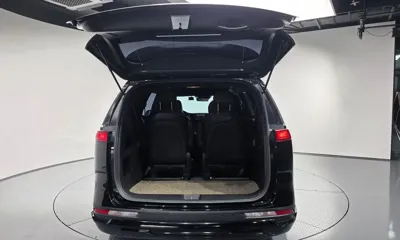 Kia Canival 2023, 77613 км, за 22443.42 USD - фото 32
