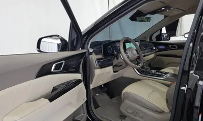 Kia Canival 2023, 38295 км, за 22475.58 USD - фото 10