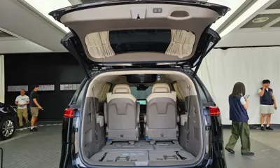 Kia Canival 2023, 38295 км, за 22475.58 USD - фото 20