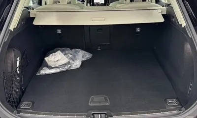 Volvo XC60 2026, 1180 км, за 50091.12 USD - фото 14