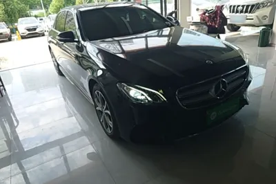 Mercedes-Benz E-Class 2020, 73000 км, за 29754 USD