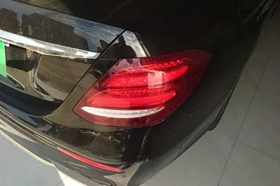 Mercedes-Benz E-Class 2020, 73000 км, за 29754 USD - фото 9