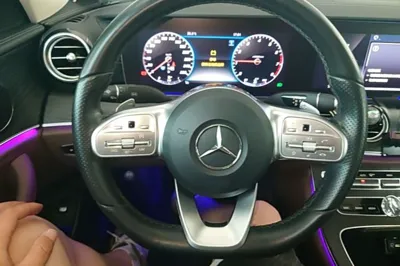 Mercedes-Benz E-Class 2020, 73000 км, за 29754 USD - фото 13