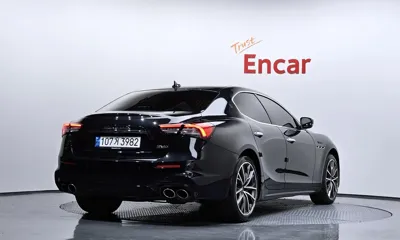 Maserati Ghibli 2022, 34372 км, за 29539.19 USD