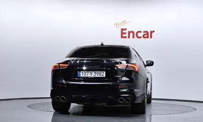 Maserati Ghibli 2022, 34372 км, за 29539.19 USD