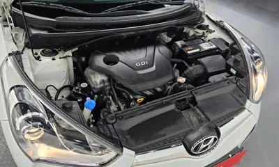 Hyundai Veloster 2012, 72860 км, за 3085.2 USD - фото 6