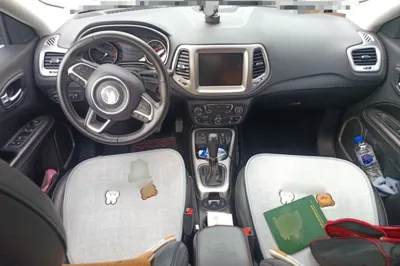 Jeep Compass 2017, 100000 км, за 4963 USD - фото 9