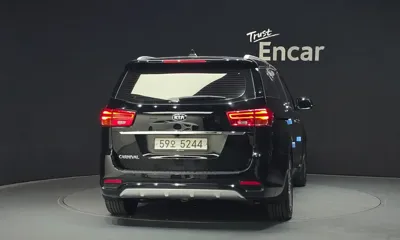 Kia Canival 2019, 91552 км, за 12516.55 USD