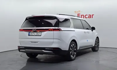 Kia Canival 2023, 64732 км, за 18839.25 USD
