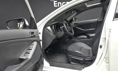 Kia K5 2014, 146681 км, за 3581.43 USD - фото 10