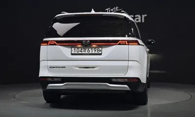 Kia Canival 2021, 70589 км, за 16263.35 USD